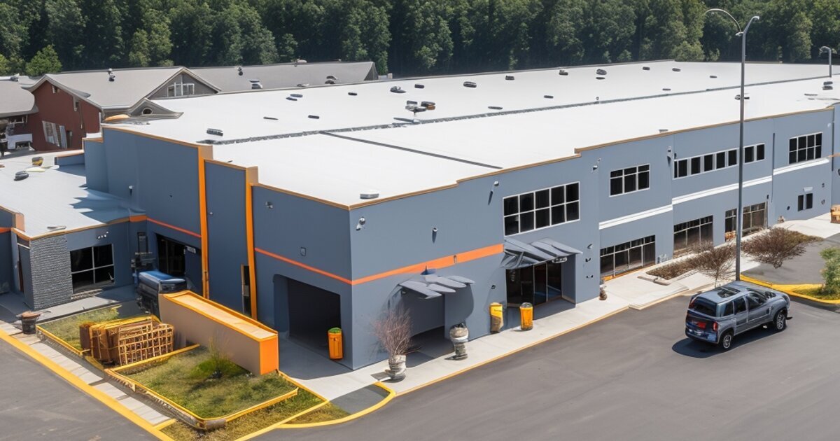 Data Center and Cleanroom Painting: Contamination Control, Static Dissipation, and Precision Execution