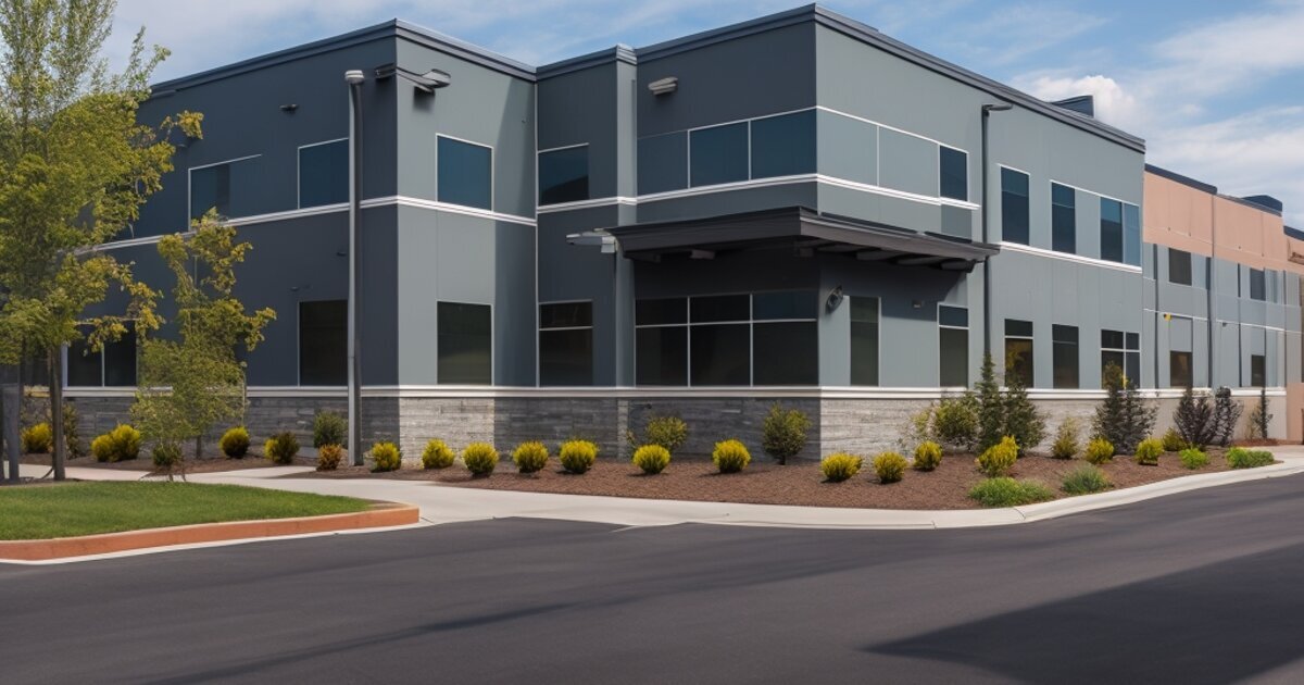 Metal Building Painting in Southwest Industrial Parks